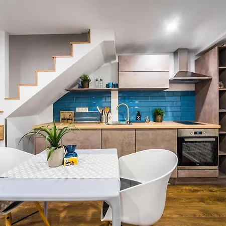 Kiraly 87 Stylish Apartment *
